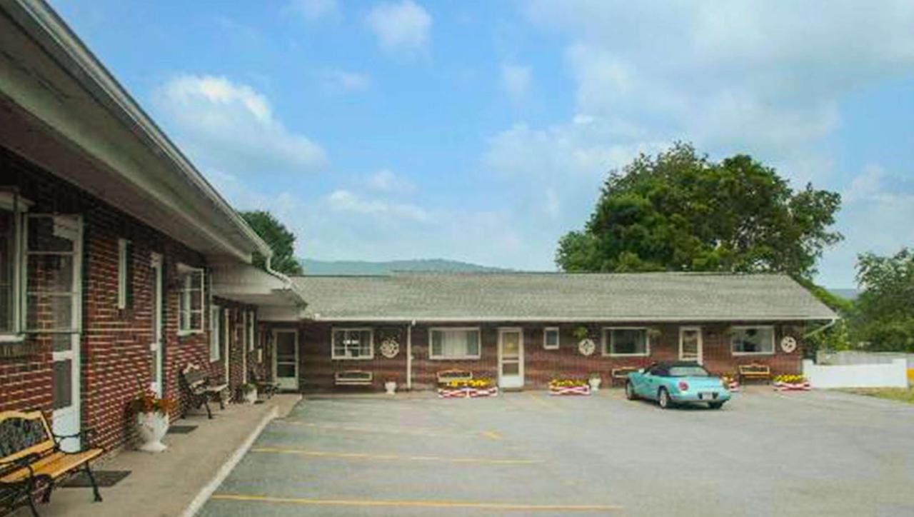Judys Motel Bedford Kültér fotó